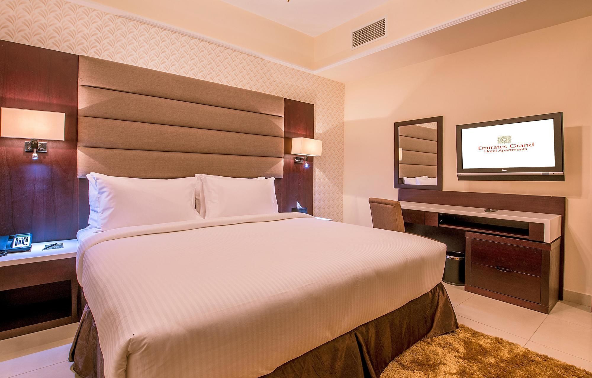 Sunday Mega Hotel Sheikh Zayed Road Near Difc Formerly Emirates Grand Hotel Dubai Exterior foto